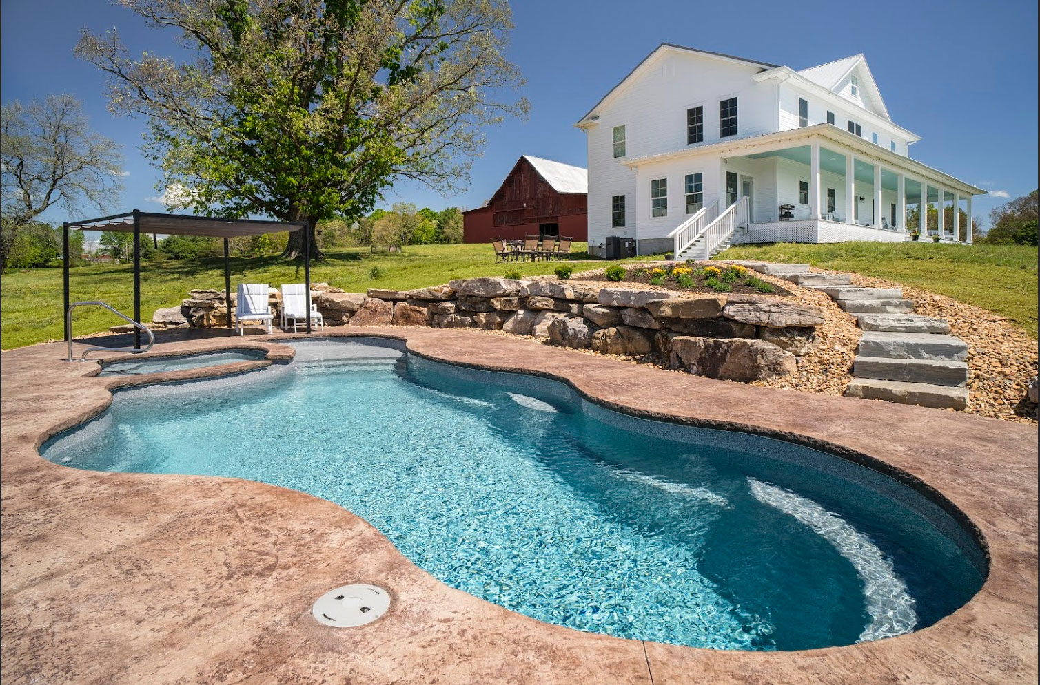 Bermuda Deluxe Entry View