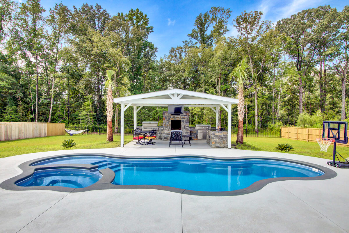 Bermuda Deluxe Back Patio Architectural Frame